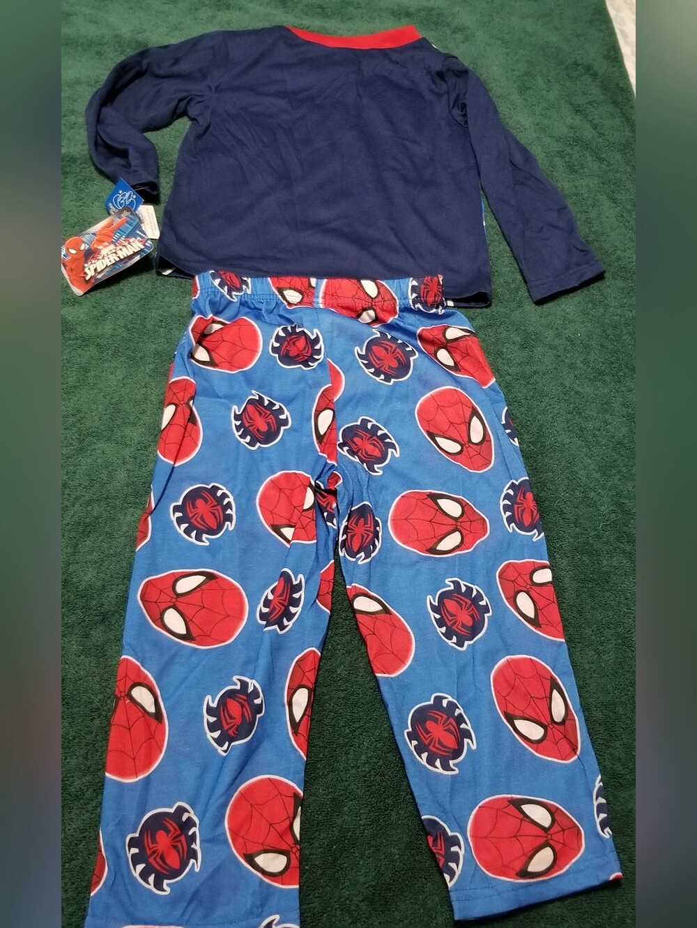 Spiderman Boy's 4T Red and Blue Two-Piece Pajama Set With Spiderman Logo On It - Picture 12 of 16